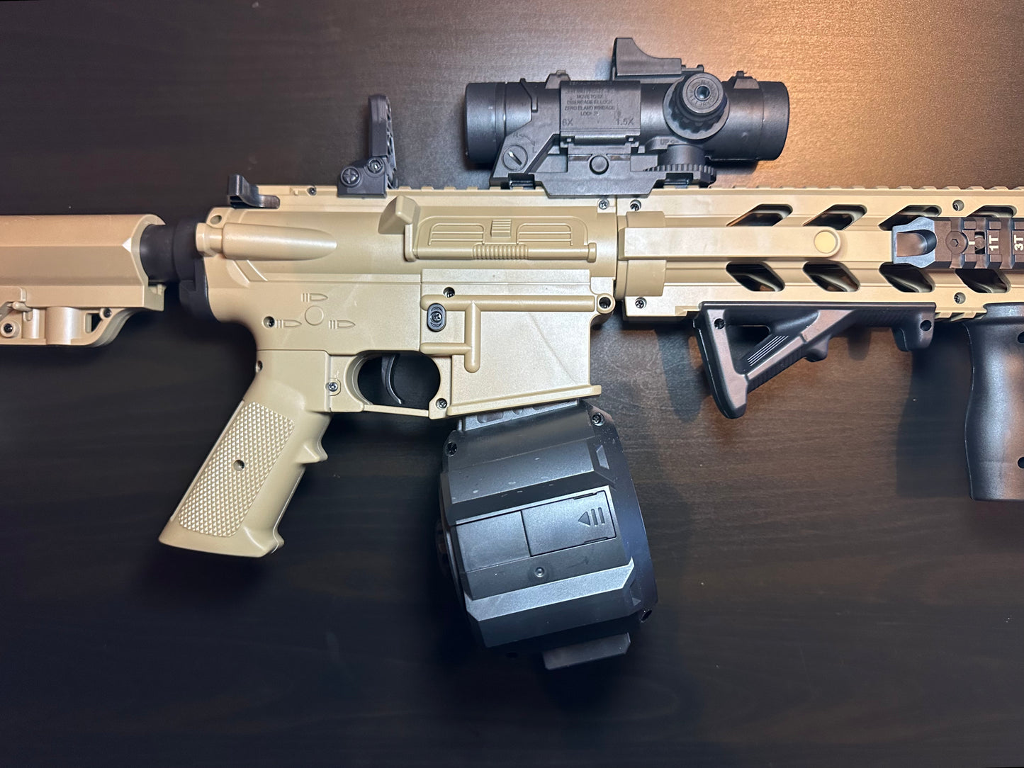 M4 Sand GelBlaster [+10,000 Orbeez]